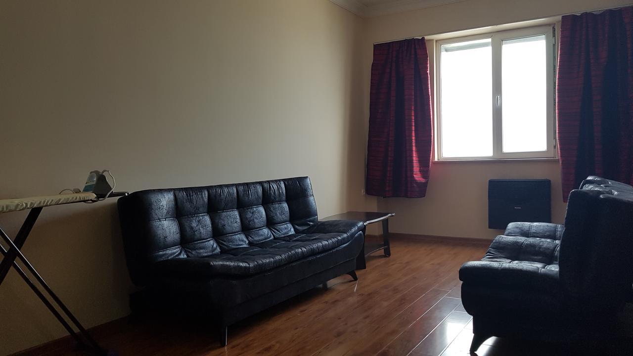 Apartment In Front Of Mcdonald'S Batumi Exterior photo